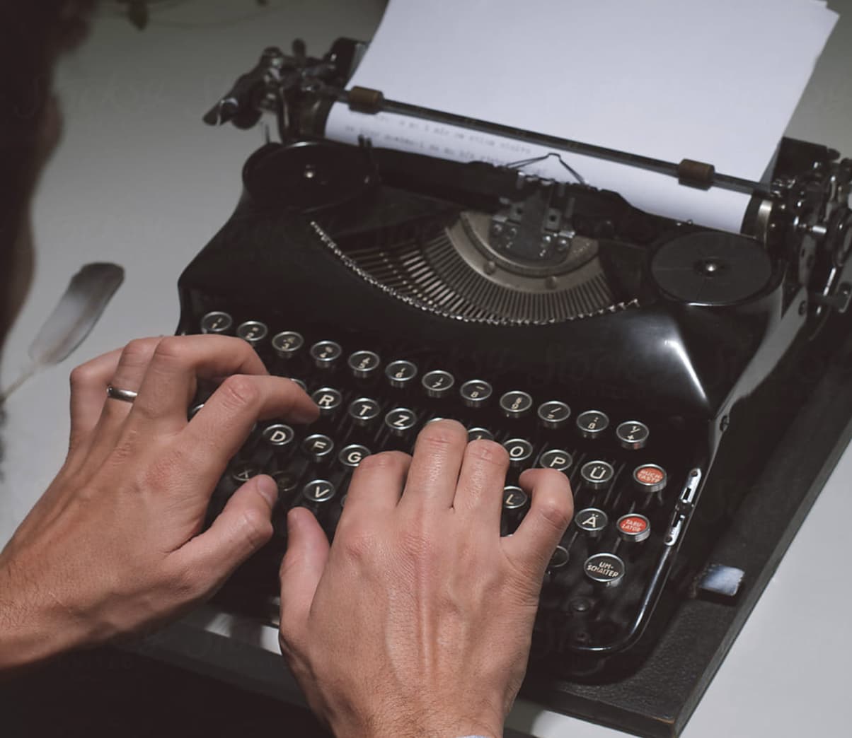 Old typewriter promoting newsletter